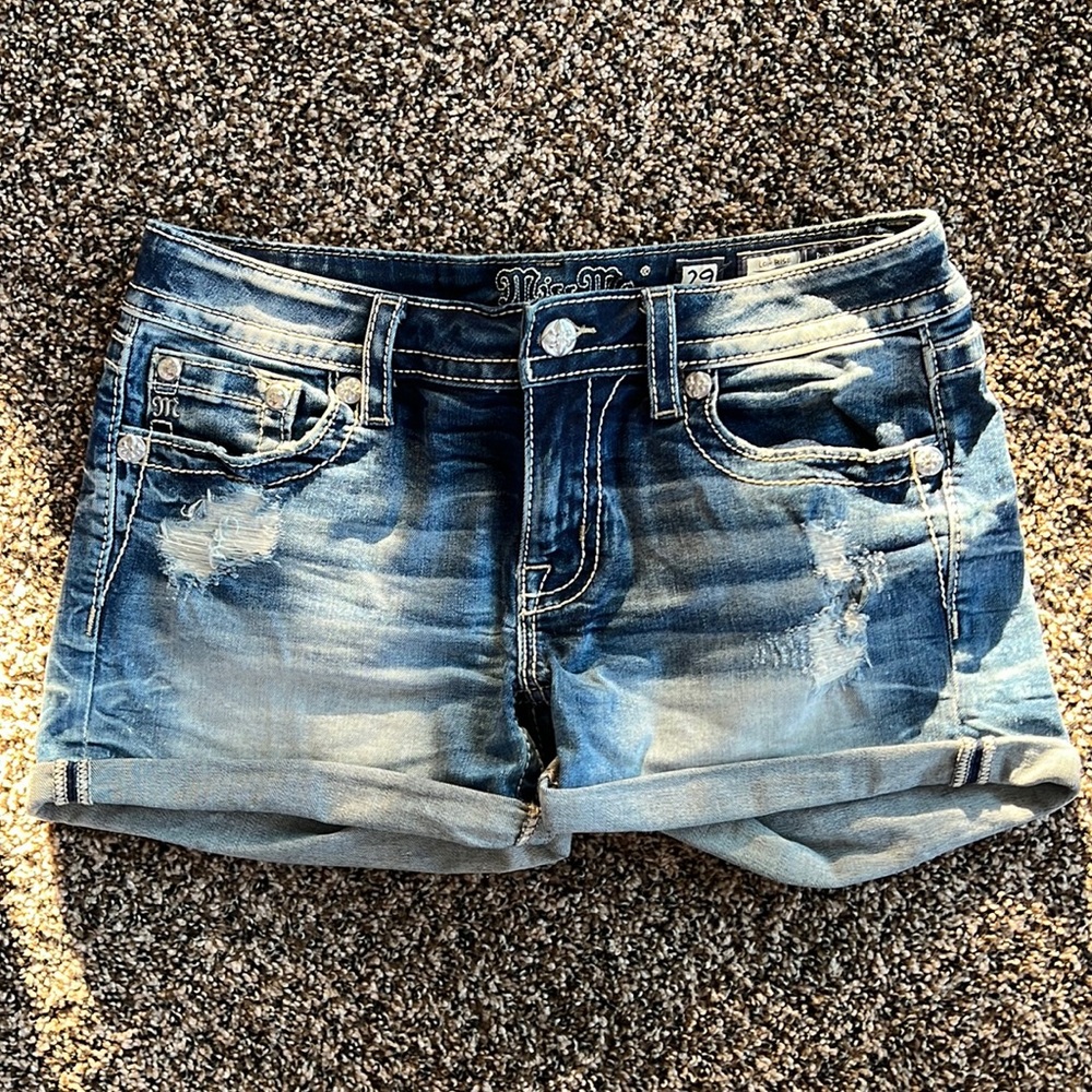 Size 29 denim Miss Me shorts
